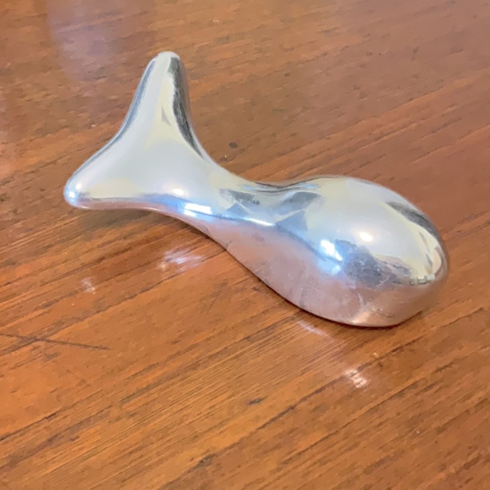 Hoselton Small Whale